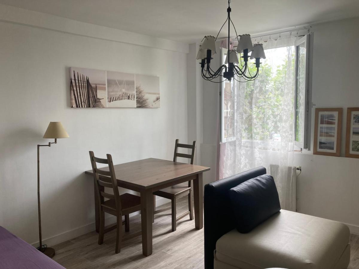 Appartement 2/3 personnes à 10 minutes de Contis plage  Saint-Julien-en-Born Esterno foto