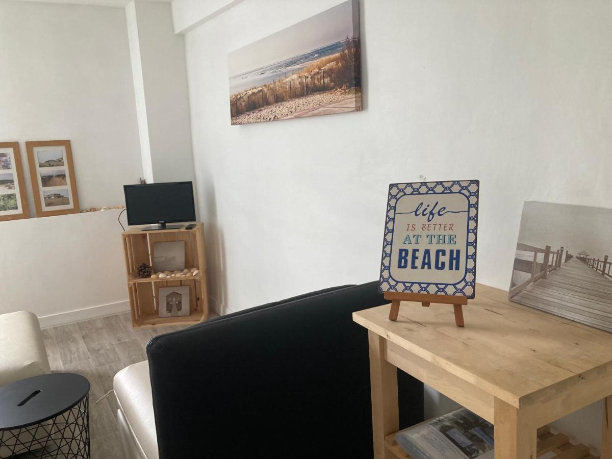 Appartement 2/3 personnes à 10 minutes de Contis plage  Saint-Julien-en-Born Esterno foto