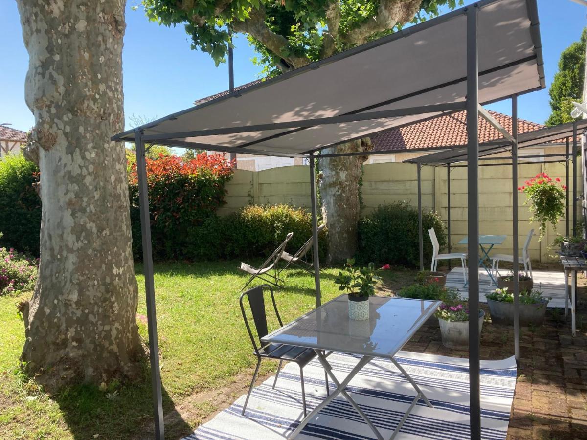 Appartement 2/3 personnes à 10 minutes de Contis plage  Saint-Julien-en-Born Esterno foto