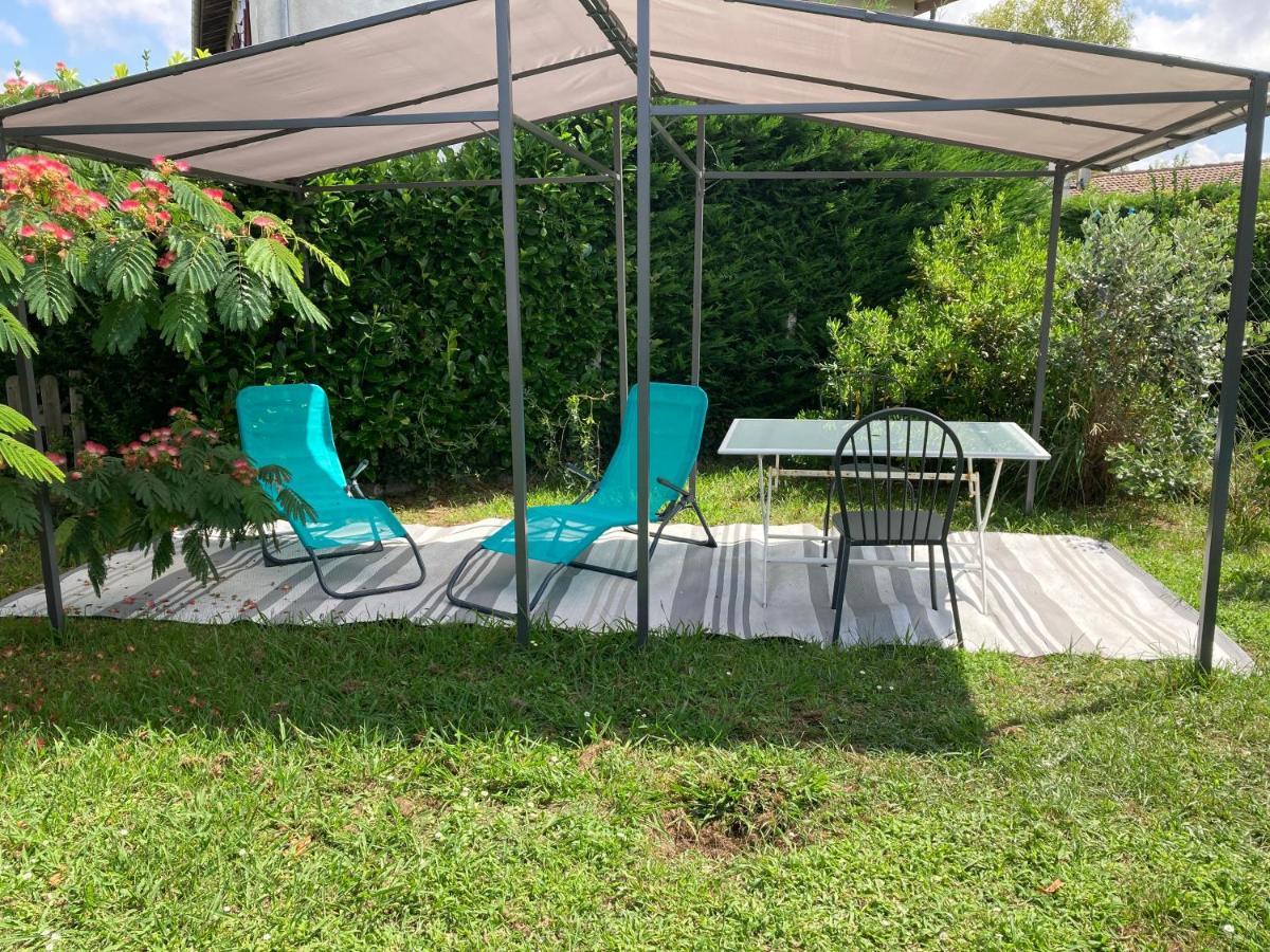 Appartement 2/3 personnes à 10 minutes de Contis plage  Saint-Julien-en-Born Esterno foto