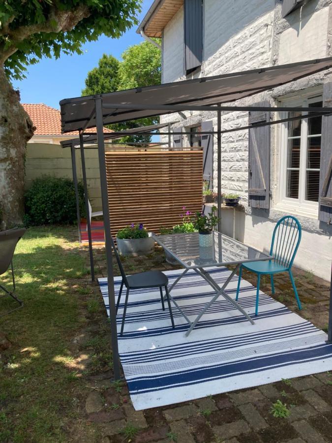 Appartement 2/3 personnes à 10 minutes de Contis plage  Saint-Julien-en-Born Esterno foto